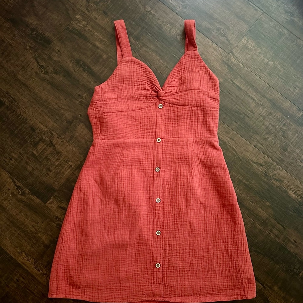 Elegant Red Sleeveless Dress